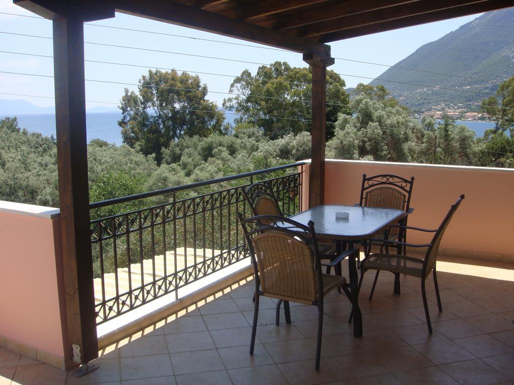 Philippos Hotel Apartments Nikiana Exterior photo