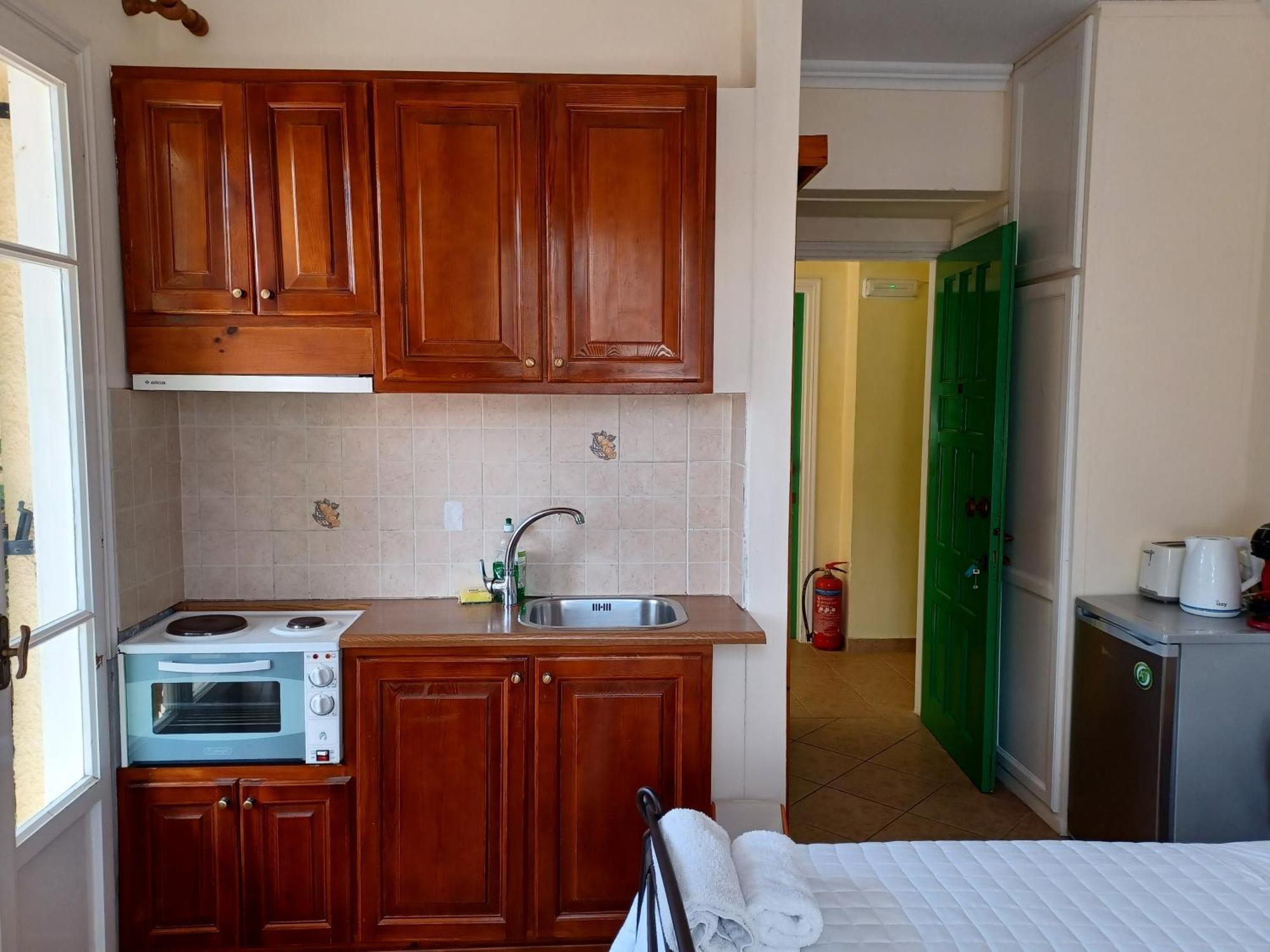 Philippos Hotel Apartments Nikiana Exterior photo