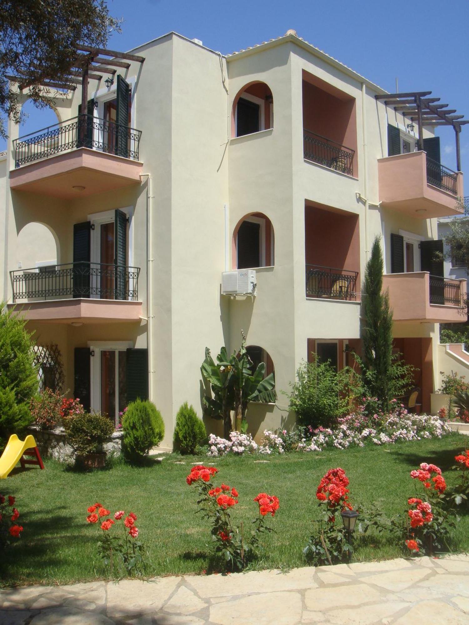 Philippos Hotel Apartments Nikiana Exterior photo